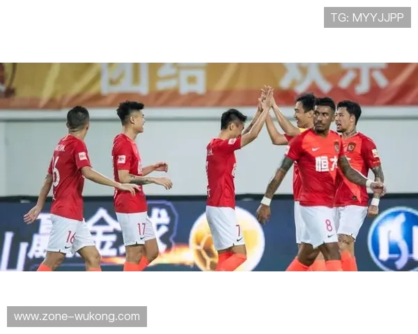 判罚标准：裁判判定手球与犯规严重性的关键点