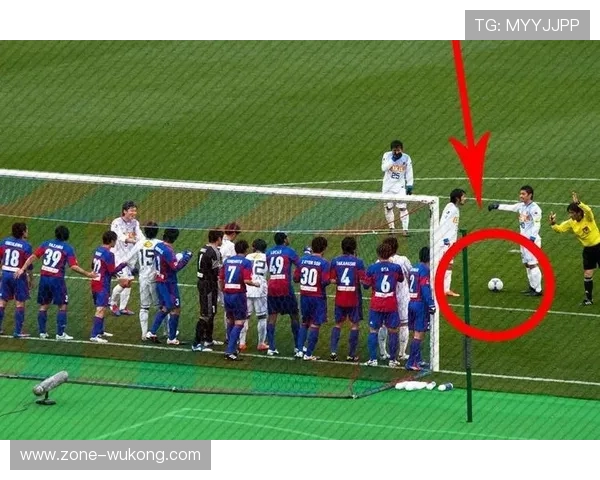 任意球人墙干扰判罚标准到底有多严格？规则如何界定犯规？